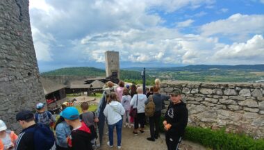 Zdjęcie dla galerii Biblioteczna wycieczka do Chęcin